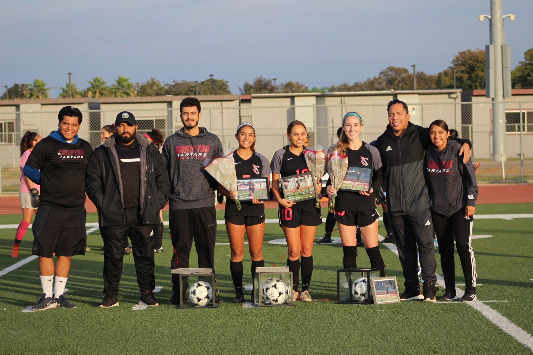 Women's Soccer Honors Three on Sophomore Night